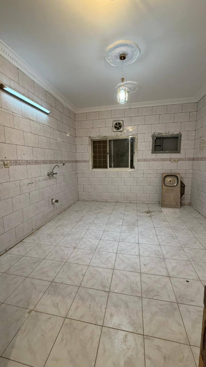 2 bedroom apartment- Al-Wazariyah- Jeddah - Image 3