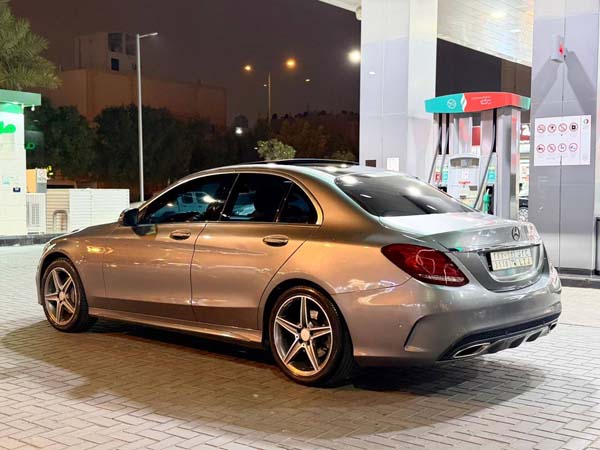 Mercedes AMG C200 - 2020 - Image 16