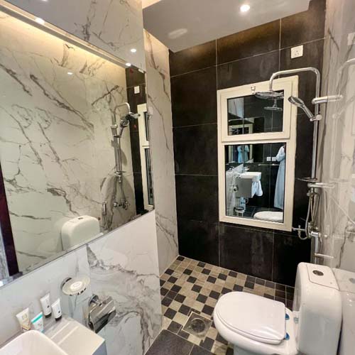 Luxury Apartment - Sea Front Jeddah - Image 7