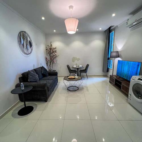 Luxury Apartment - Sea Front Jeddah - Image 3